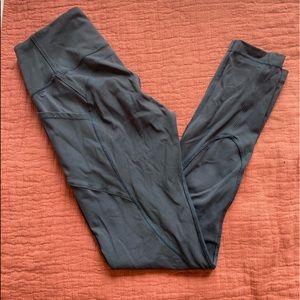 navy lululemon leggings with POCKETS